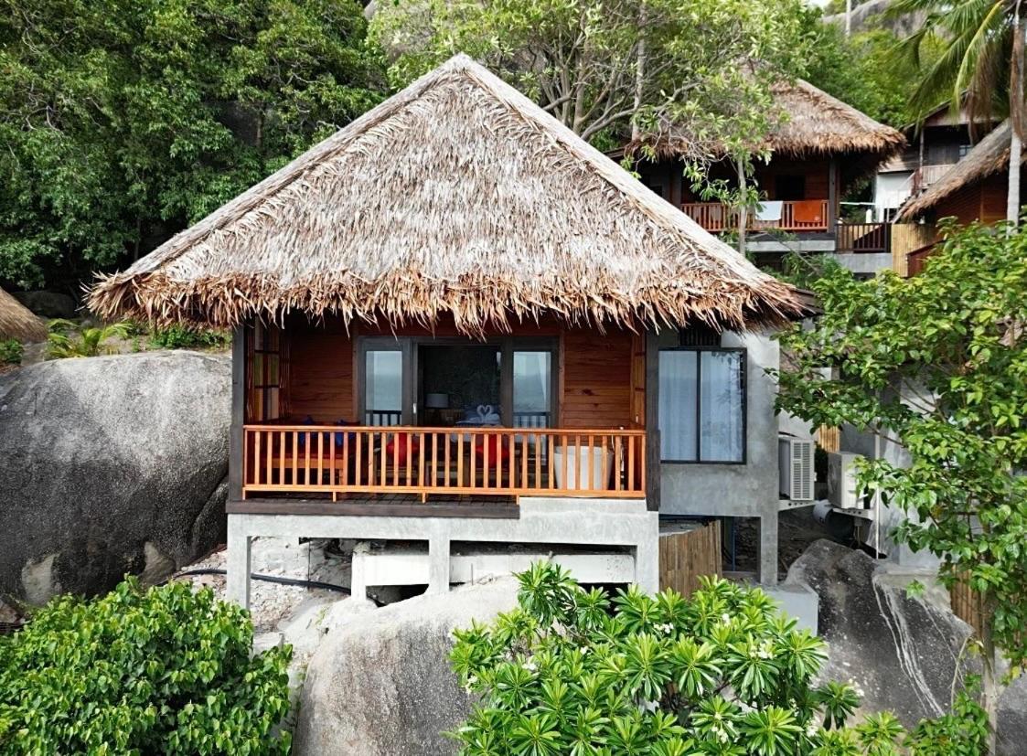 Koh Tao Relax Freedom Beach Resort Exterior photo